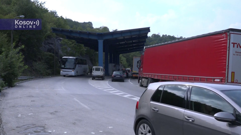 "Rekli su nam da smo u Republici Kosovo i da se vratimo kući": Ekipa Newsmax Balkans na KiM stigla posle neprijatnosti