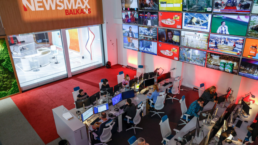"Prave vesti za prave ljude": Televizija Newsmax Balkans obeležava godinu dana od početka emitovanja programa