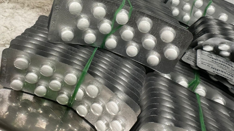 Sprečen pokušaj krijumčarenja skoro 500.000 tableta bensedina na graničnom prelazu Šid