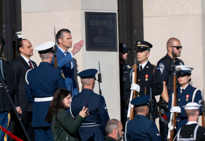 Pentagon želi da određuje šta novinari smeju da objavljuju, mediji protiv: "Odluka krši Prvi amandman Ustava SAD"