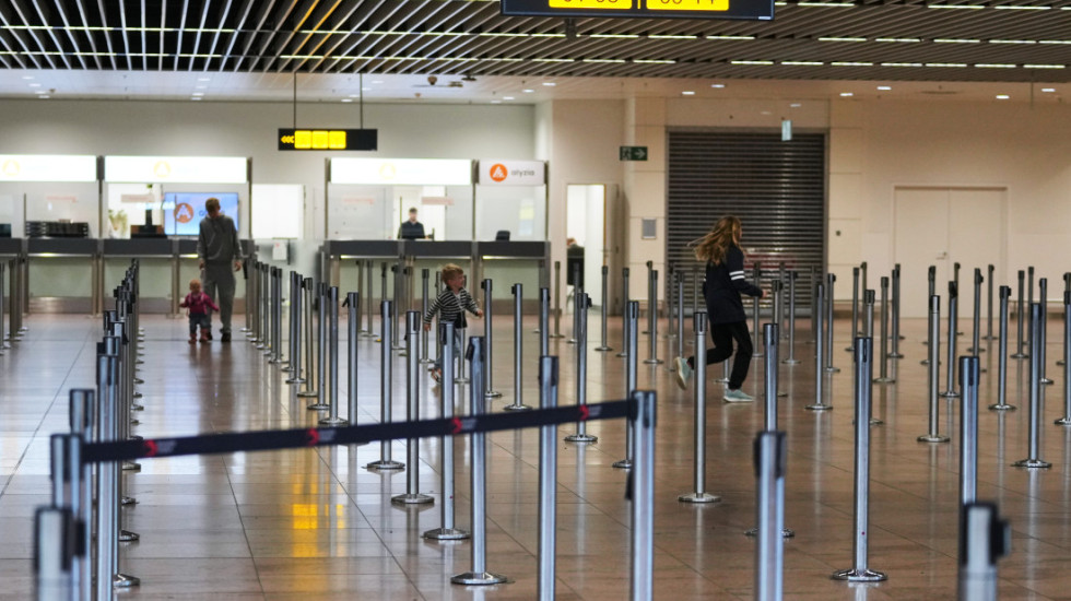 Štrajk paralizovao aerodrom u Berlinu, obustavljen vazdušni saobraćaj
