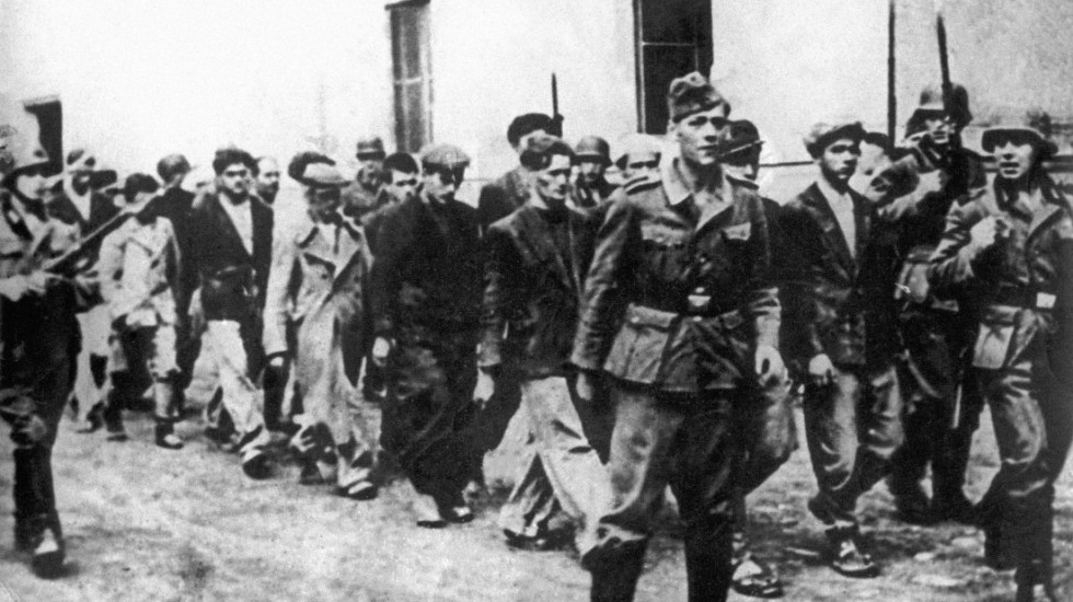 (FOTO) Dan kada je streljano 3.000 ljudi, među kojima i 300 đaka: Kragujevački krvavi oktobar i odmazda "100 za jednog"