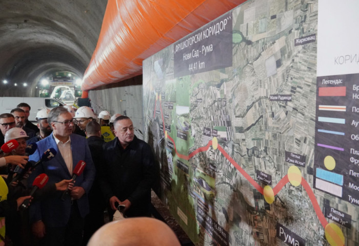 (FOTO/VIDEO) Vučić: Fruškogorski koridor biće završen 2027, povezaće Vojvodinu za zapadnom Srbijom