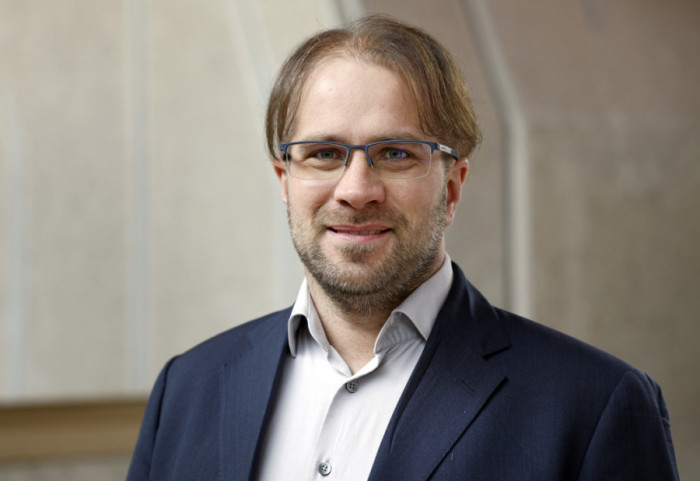 Politikolog Ognjen Gogić gost emisije "Stav nedelje"