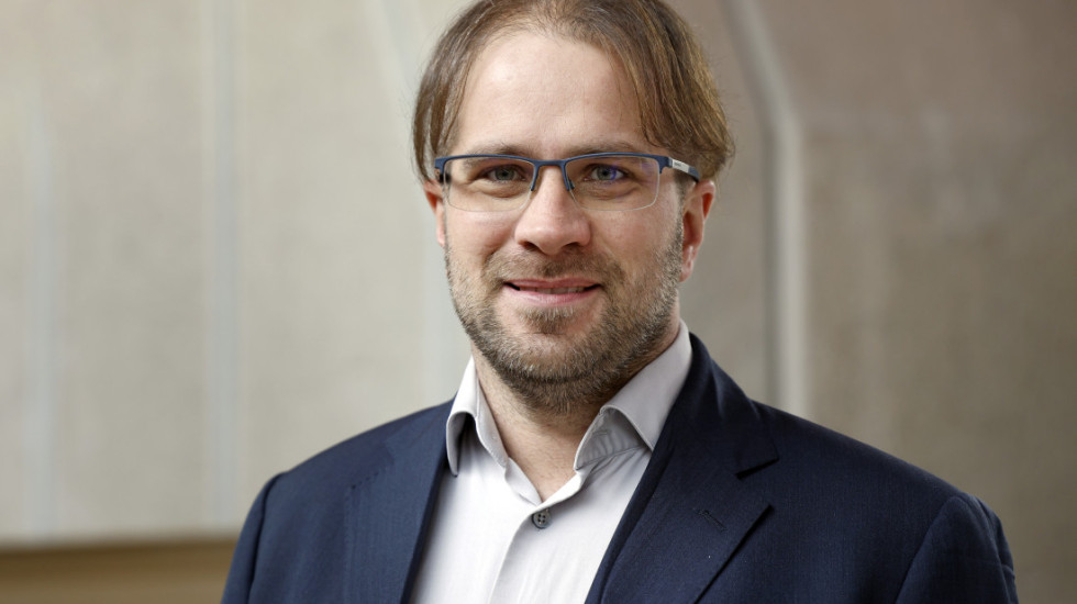 Politikolog Ognjen Gogić gost emisije "Stav nedelje"