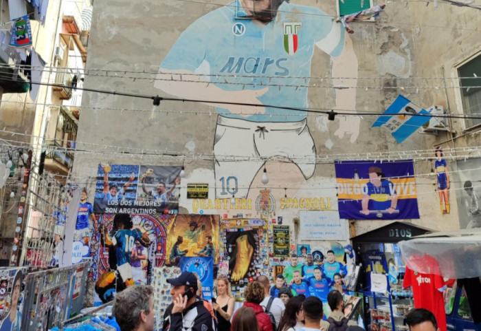 Mural legendarnom fudbaleru uvek aktuelan: Postignut dogovor o ponovnom otvaranju trga Maradona