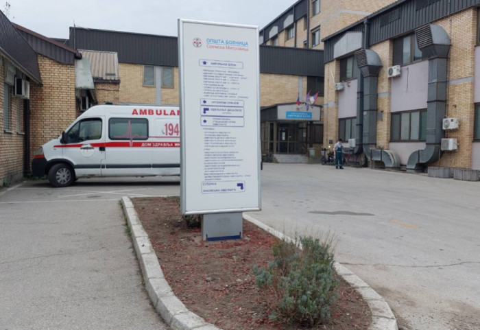 Direktor OB u Sremskoj Mitrovici: Povređeni u stabilnom stanju, jedna pacijentkinja prebačena u Urgentni