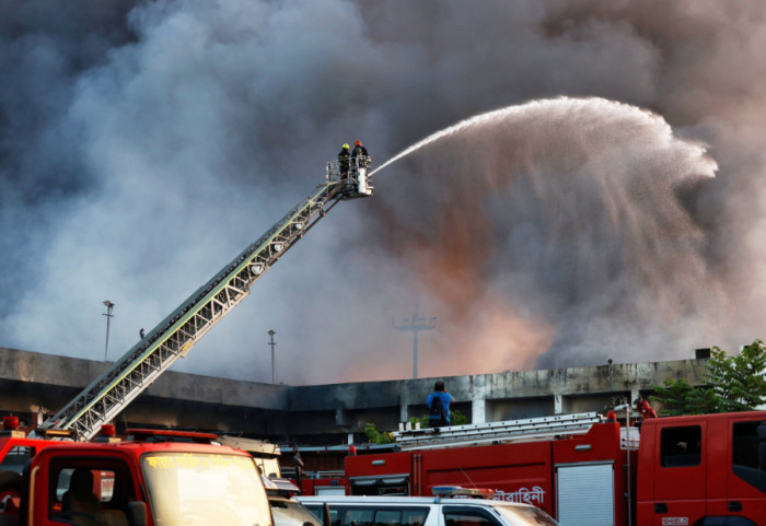 Požar na aerodromu u Daki privremeno zaustavio sve letove