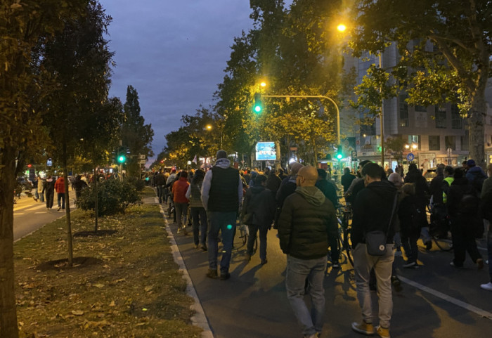 "Marš slobode" u Novom Sadu: Protest i šetnja građana sa zaustavljanjem na sedam raskrsnica
