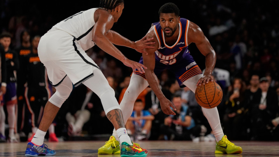 (FOTO) Iz NBA u Zvezdu: Američki košarkaš Džered Batler novo pojačanje crveno-belih