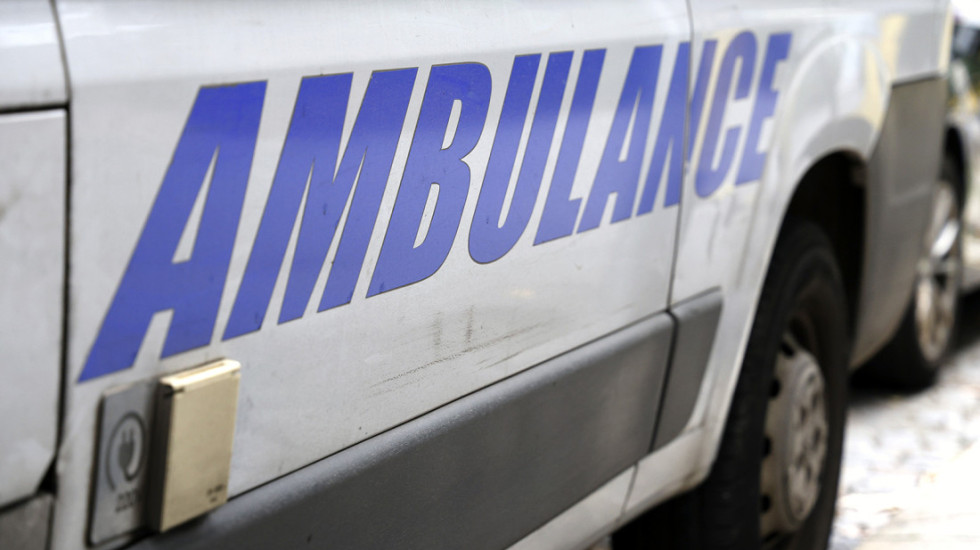 Požar u Mirijevu, muškarac (45) u teškom stanju prevezen u Urgentni centar