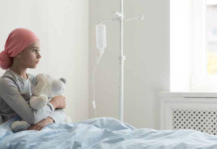 (FOTO) Influenser iz Poljske prikupio 60 miliona evra za decu obolelu od raka za devet dana