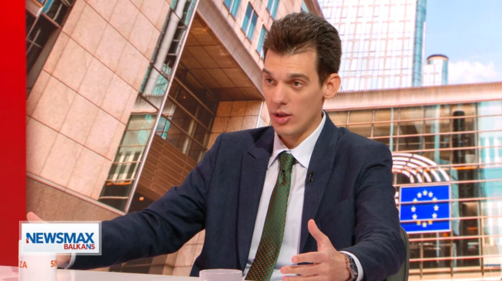Istoričar Ćurčić u "Sintezi": Francusku očekuju velike reforme, sledeće godine moguća parlamentarna kriza
