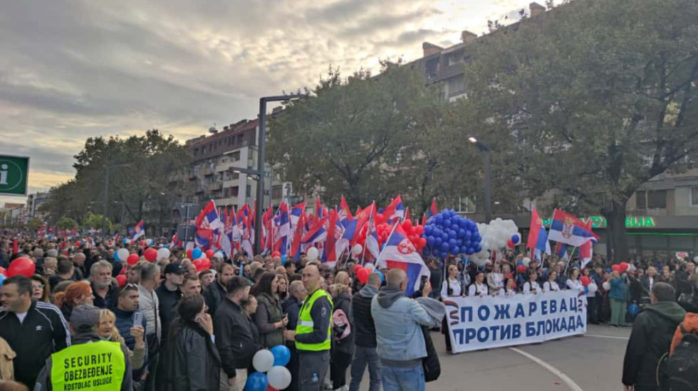 Okupljanja građana protiv blokada u Požarevcu, Kraljevu i Vranju, prisustvovali Vučević, Macut i ministri
