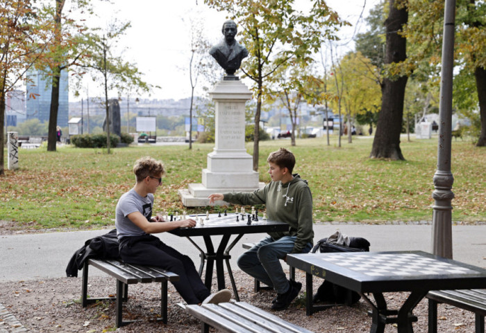 Ujutru mraz, tokom dana sunčano i toplije: Najviša dnevna temperatura do 22 stepena