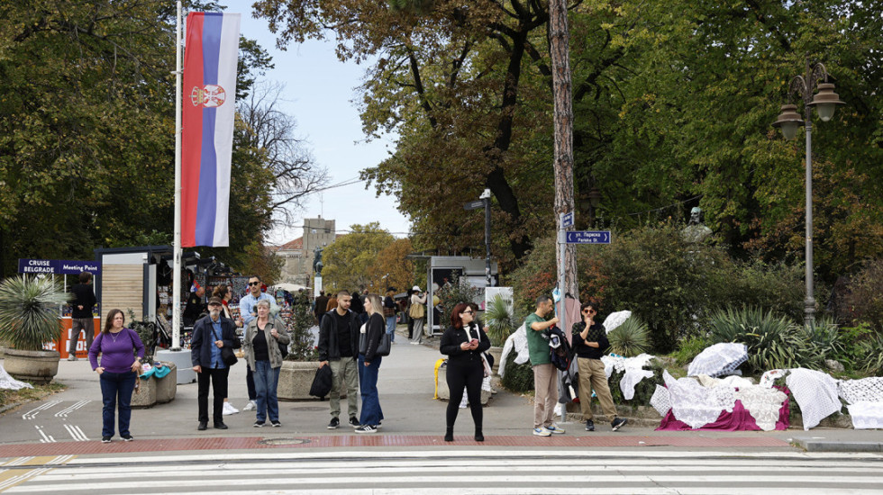 Naoblačenje sa kišom uz pad temperature, uveče razvedravanje, do 22 stepena