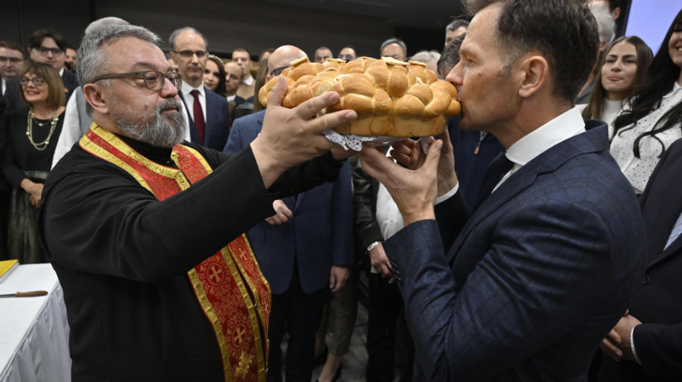 (FOTO) Srpska napredna stranka obeležila stranačku slavu, Siniša Mali ovogodišnji domaćin