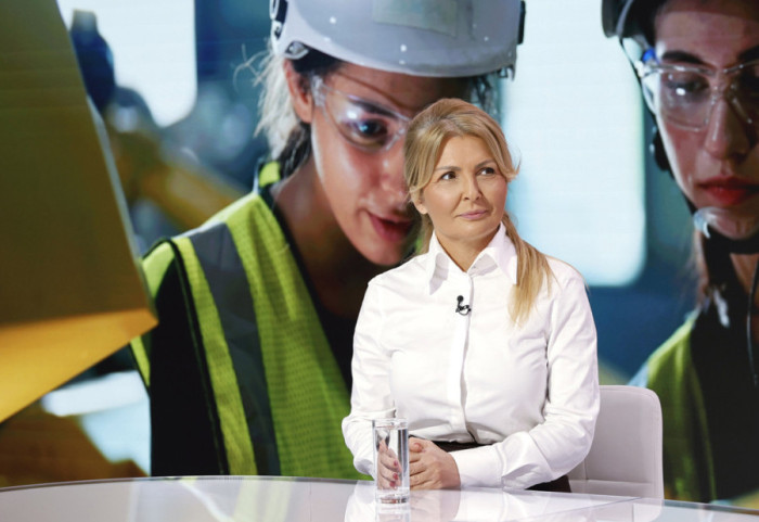 Dualno obrazovanje u fokusu sajma: Učenici iz više od 20 škola u realnom radnom okruženju sa kompanijama partnerima