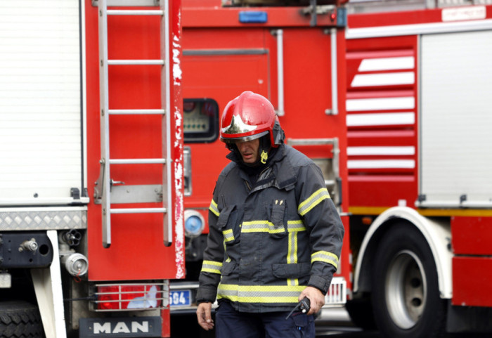 Jedna osoba nastradala u požaru kod Loznice: Gorela peć u kući, žrtva se ugušila od dima