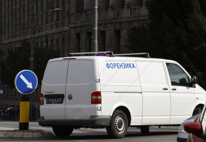 Žena pala sa terase u Borči i poginula, telo poslato na obdukciju