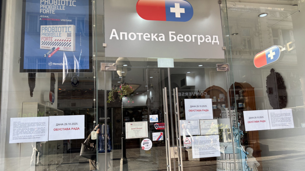 Zaposleni u "Apoteci Beograd" stupili u jednodnevnu obustavu rada