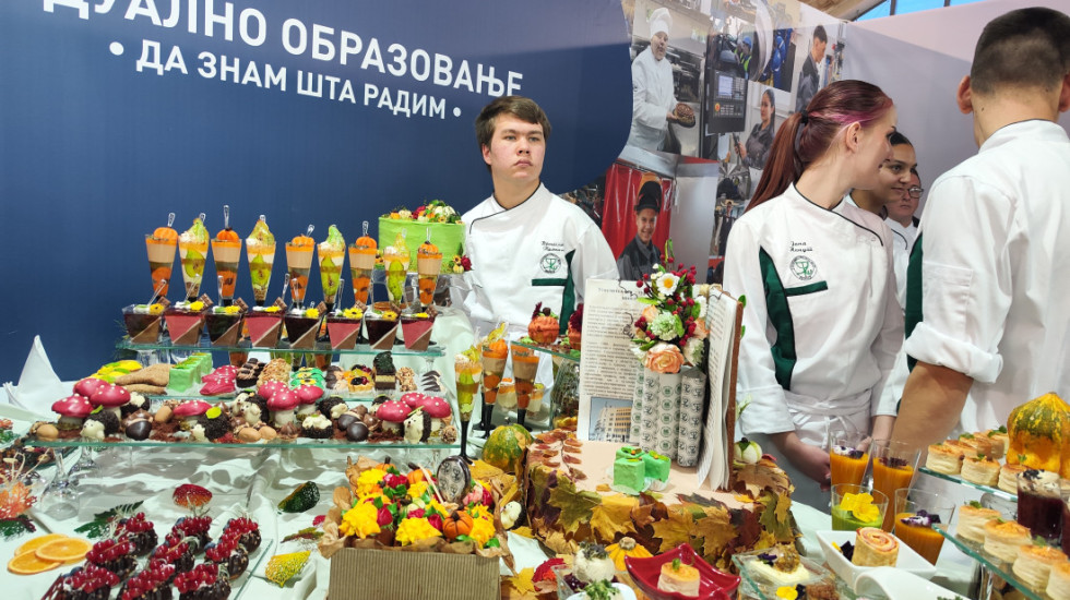 Počeo Sajam obrazovanja: "Dualno obrazovanje omogućava mladima da odmah započnu karijeru"