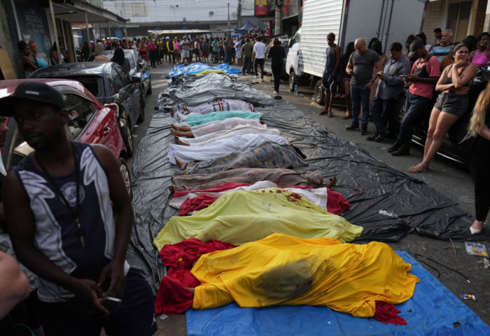 Racija u Rio de Žaneiru: U policijskoj akciji ubijeno više od 100 članova bande