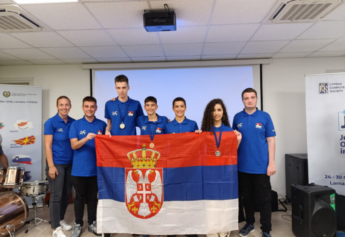 Srednjoškolci iz Srbije osvojili tri medalje i pohvalu na Juniorskoj balkanskoj olimpijadi iz informatike na Kipru