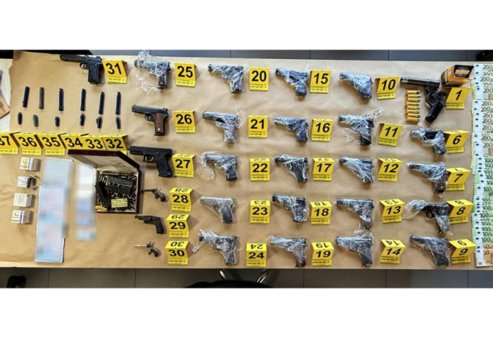 Uhapšeni krijumčari na Dunavu: Jedan kineski državljani izgubio život nakon prevrtanja čamca, pronađeno i oružje