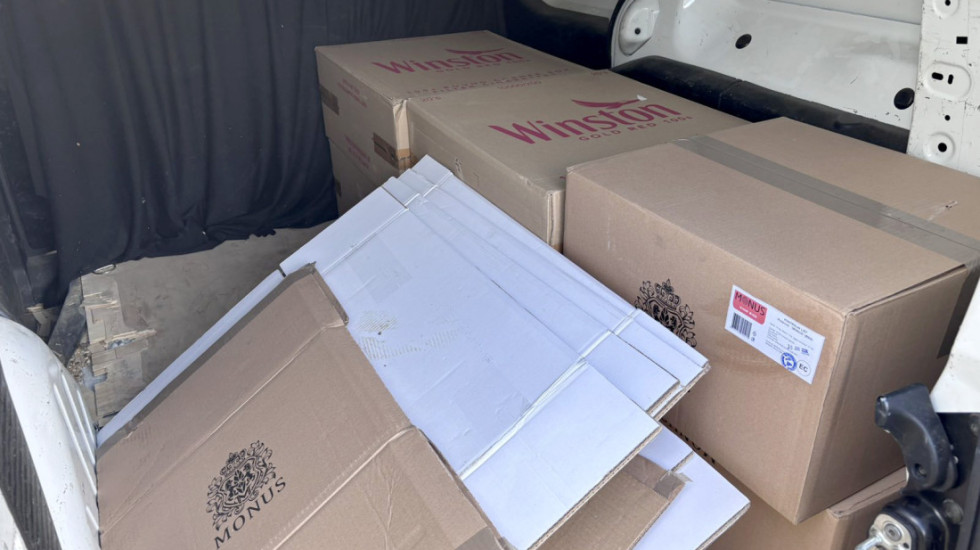 Uhapšeno devet članova organizovane kriminalne grupe, švercom cigareta stekli više od 55 miliona dinara