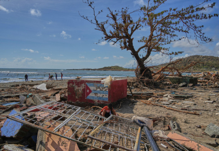 Uragan Melisa ne staje: Odneo skoro 30 života na Karibima, kreće se ka Bermudima