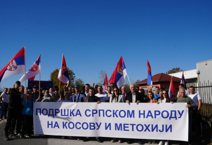 Pešaci s KiM nastavili put ka Novom Sadu, stigli u Mrčajevce