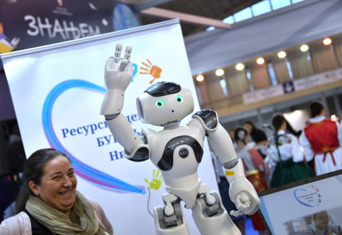 (FOTO) Upoznajte Volija: Humanoidni robot koji pomaže u inkluzivnoj nastavi