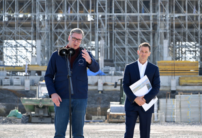 Vučić: Ponosan sam kako smo mirno i dostojanstveno obeležili dan tuge