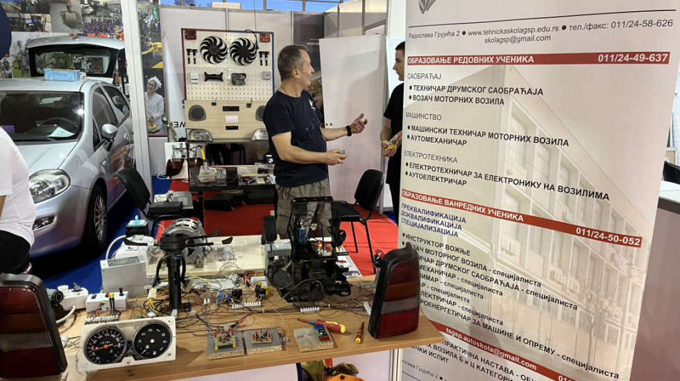 Škole iz cele Srbije predstavile dualno obrazovanje na Beogradskom sajmu