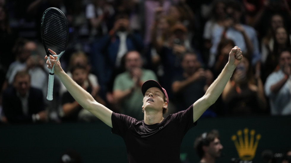 Siner osvojio Masters u Parizu i obezbedio povratak na prvo mesto ATP liste