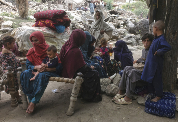 Najmanje 20 ljudi poginulo, a više od 320 povređeno u zemljotresu u Avganistanu