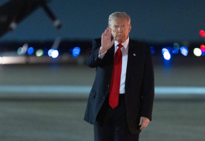 Tramp ublažio retoriku: Želimo da Njujork bude uspešan, pomoći ćemo im malo