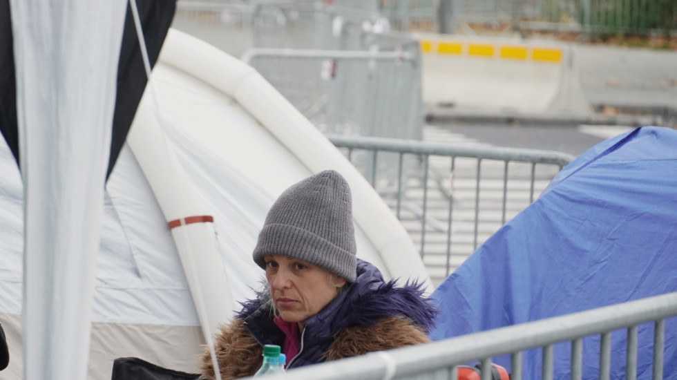 Učenici nekoliko beogradskih srednjih škola izglasali bojkot nastave u znak podrške Dijani Hrki