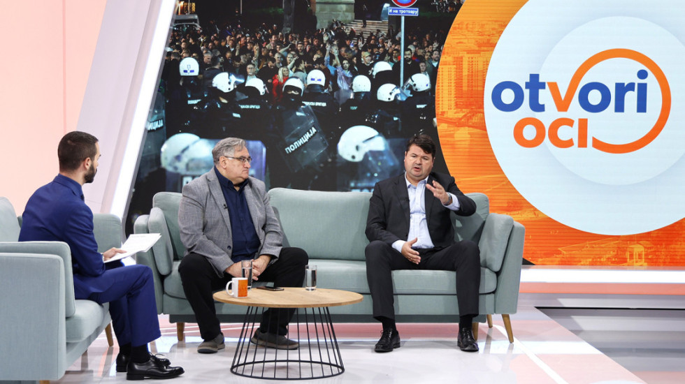 Vukadinović i Petrov o situaciji u državi: Da li je Srbija u "faktičkom vanrednom stanju"