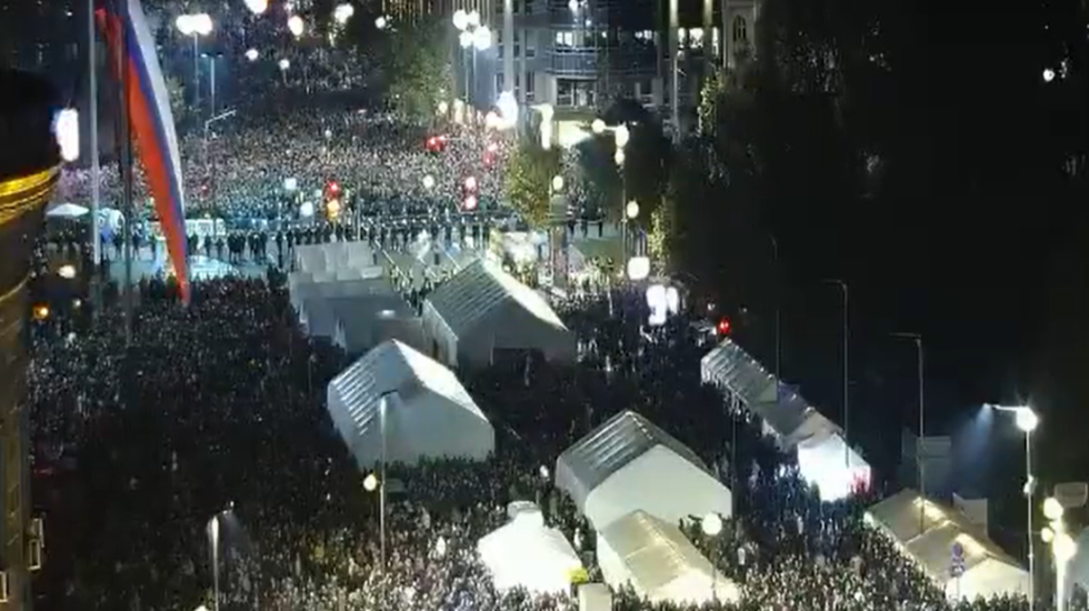 MUP: Na dočeku Srba sa KiM okupljeno 47.500 građana, Dijani Hrki podršku pruža njih 2.600