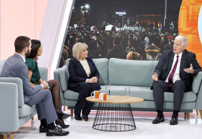 "Srbija između metalne ograde, kordona policije i dijaloga": Đukić Dejanović i Marsenić o dve slike jedne stvarnosti