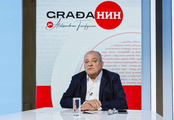 GrađaNIN u 21 sat: Gosti Simona Žikić i Bojan Munjin