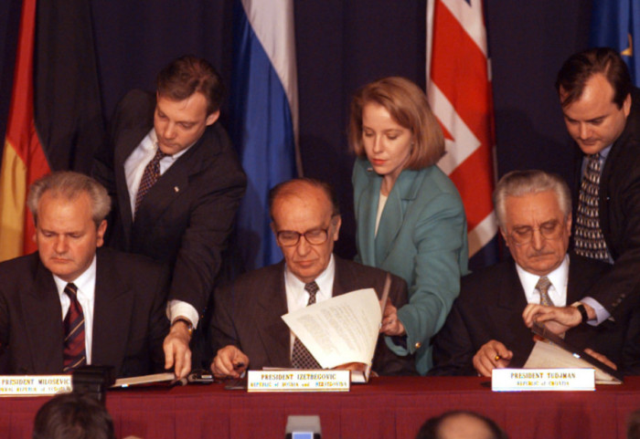 Tri decenije od Dejtonskog sporazuma: Mirovni ugovor pod pokroviteljstvom SAD koji je prekinuo krvavi rat u Jugoslaviji