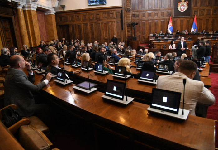Počela sednica Skupštine Srbije: Na dnevnom redu 58 tačaka, među njima i Predlog zakona o budžetu za 2026.