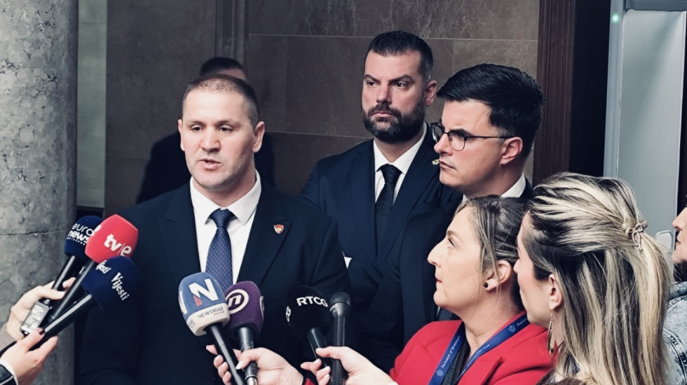 Sednica Odbora za bezbednost nije održana: Šaranović i Šćepanović poručuju da je policija na Zabjeli radila zakonito