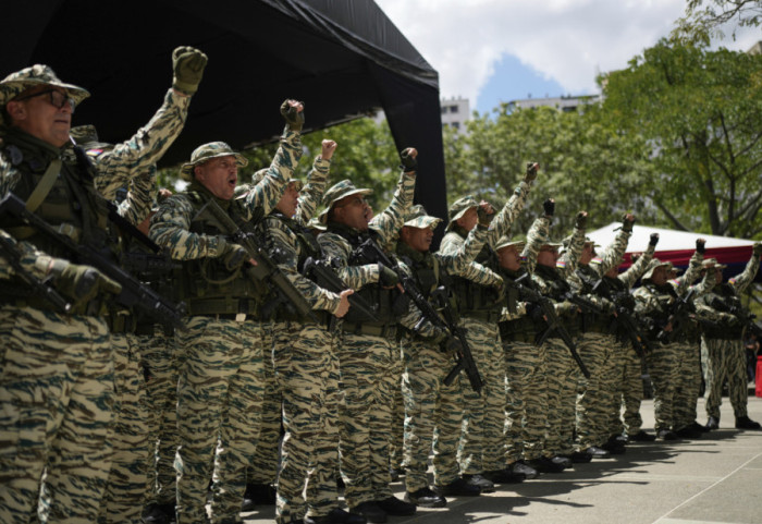 Venecuela mobiliše vojsku kao odgovor na gomilanje američkih ratnih brodova i trupa u Karipskom moru