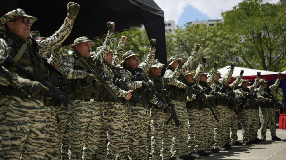 Venecuela mobiliše vojsku kao odgovor na gomilanje američkih ratnih brodova i trupa u Karipskom moru