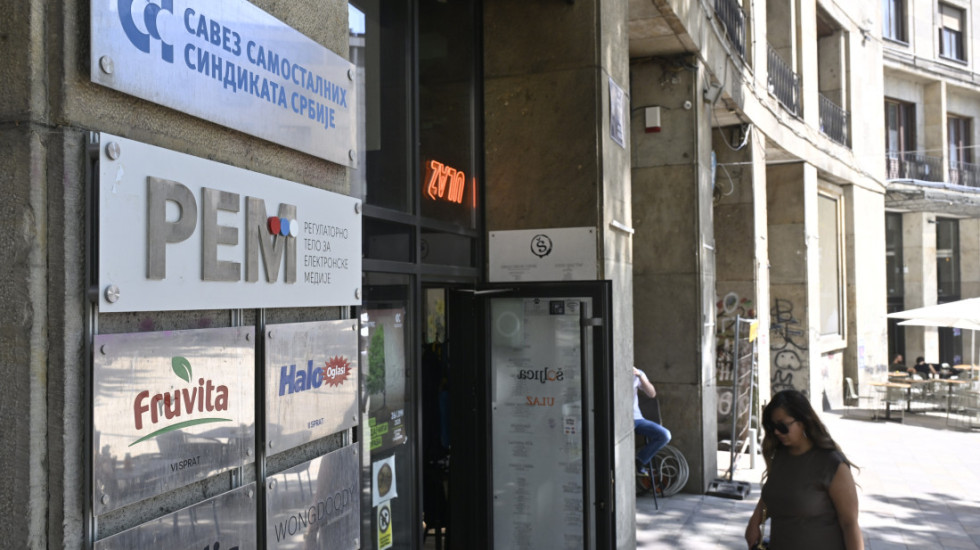 "Ovo predugo traje": Da li će najavljene ostavke četiri člana Saveta REM doneti više štete nego koristi