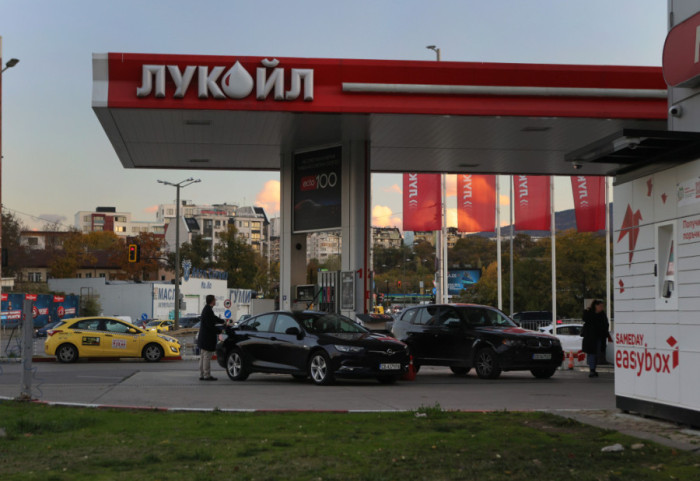 SAD do 13. decembra produžile Lukoilu licencu za nastavak transakcija oko prodaje međunarodne imovine